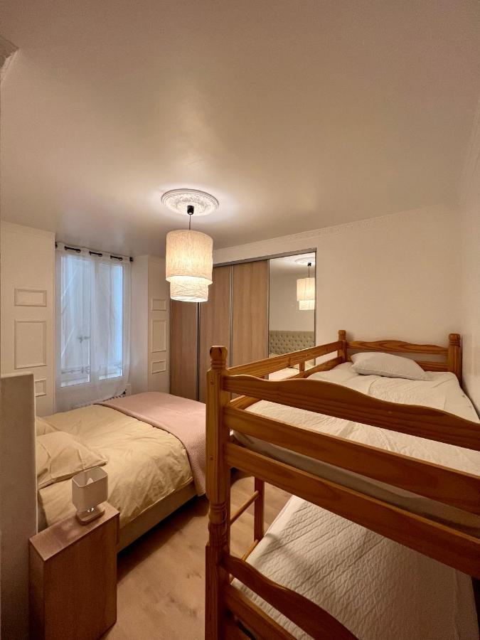 Appartement De Luxe Avec Fresque, Hyper Centre Et Parking Sure Fontainebleau Exterior foto